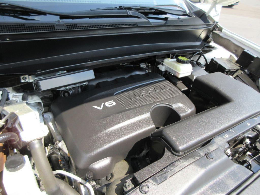 2017 Nissan Pathfinder Image 15