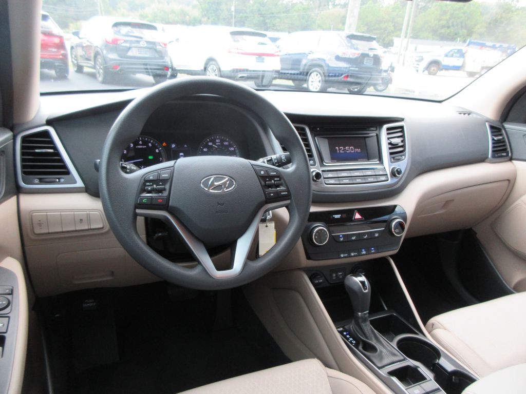 2016 Hyundai Tucson Image 7