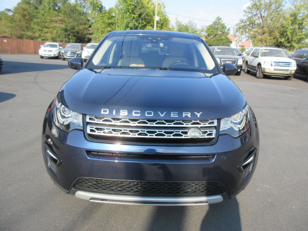 2019 Land Rover Discovery Sport Image 2