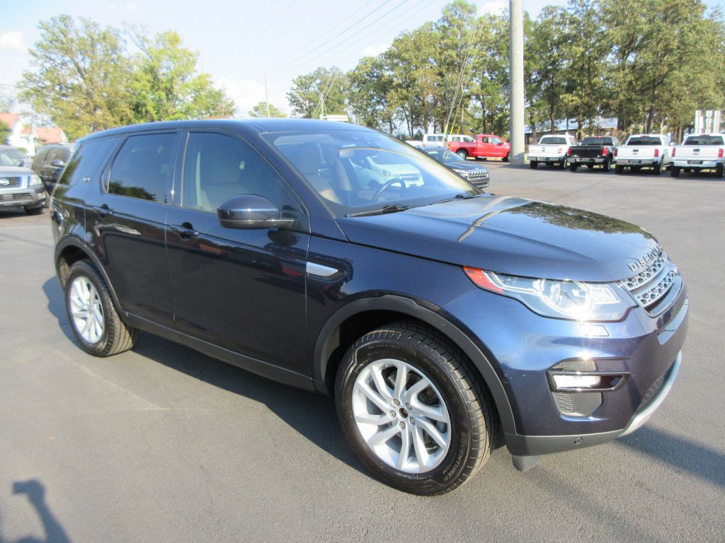 2019 Land Rover Discovery Sport Image 3