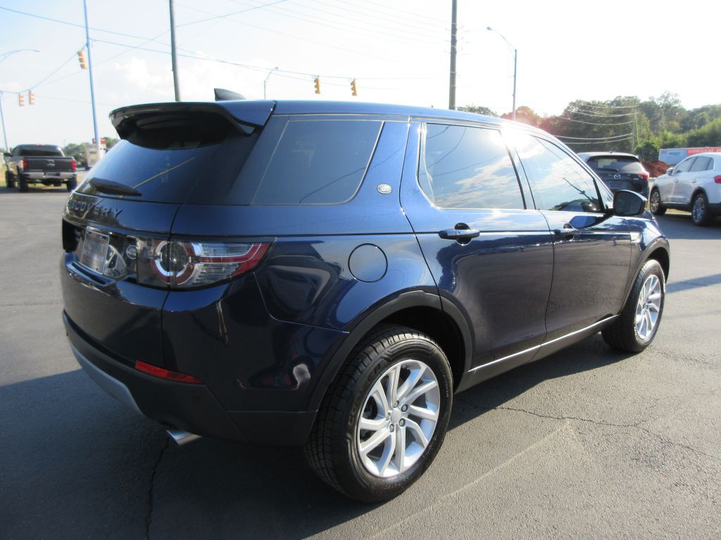 2019 Land Rover Discovery Sport Image 4