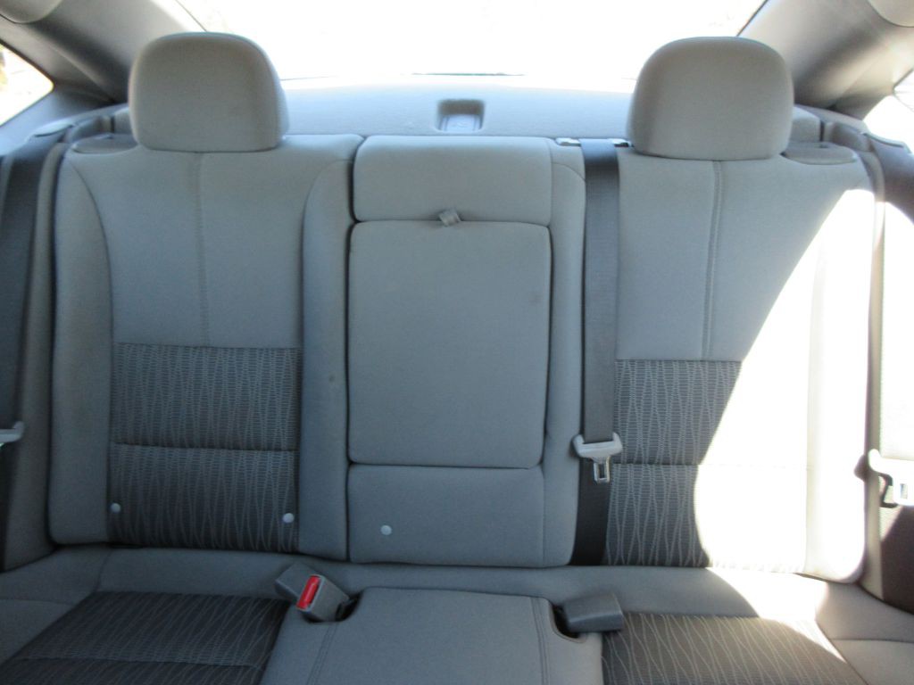 2016 Chevrolet Impala Image 12