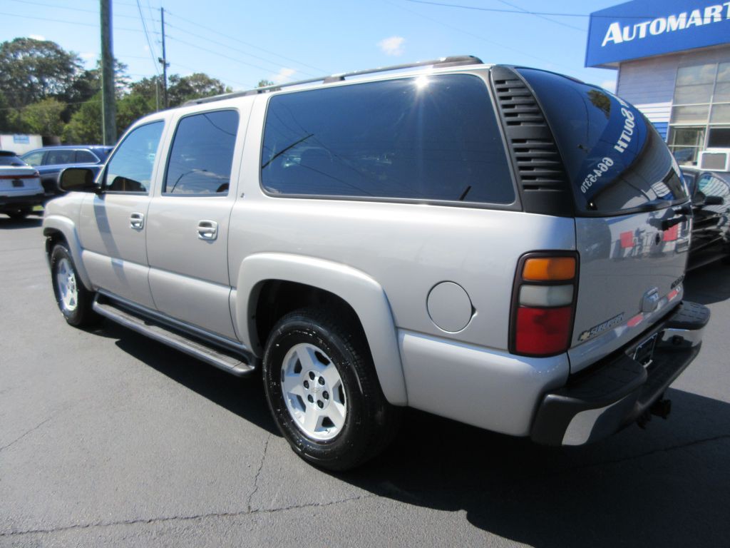 2005 Chevrolet Suburban Image 6