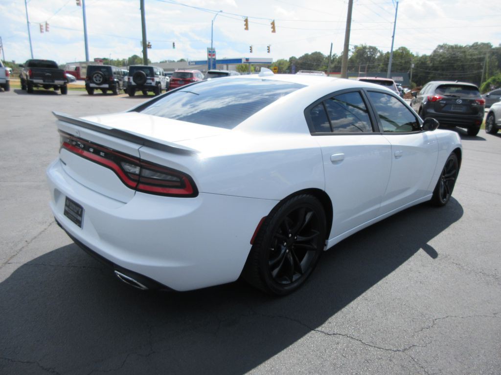 2016 Dodge Charger Image 4