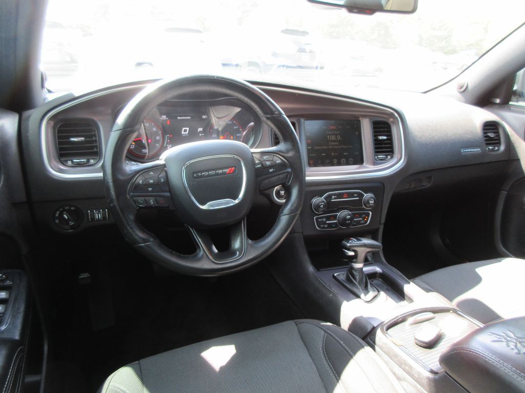2016 Dodge Charger Image 7