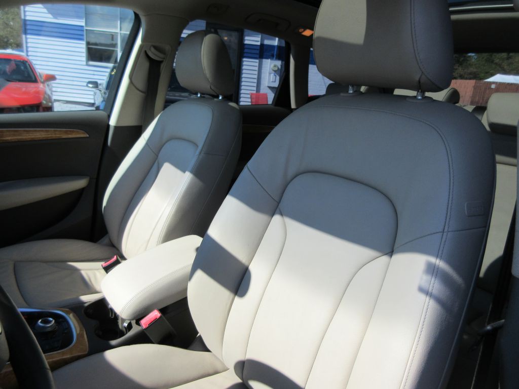 2009 Audi Q5 Image 12