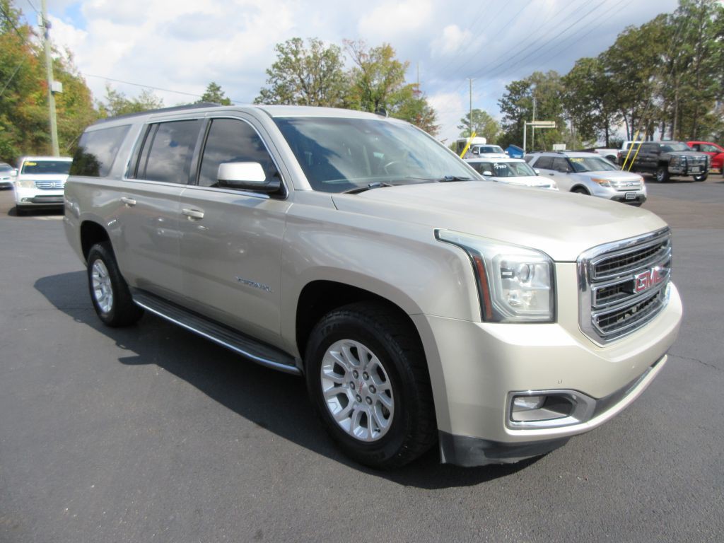 2015 GMC Yukon Image 2