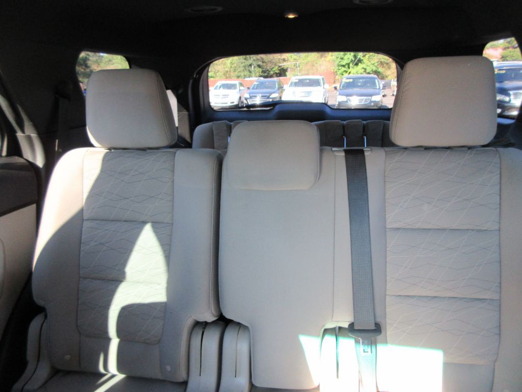 2015 Ford Explorer Image 12