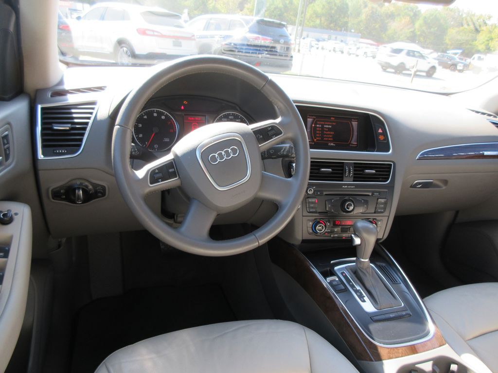 2011 Audi Q5 Image 7