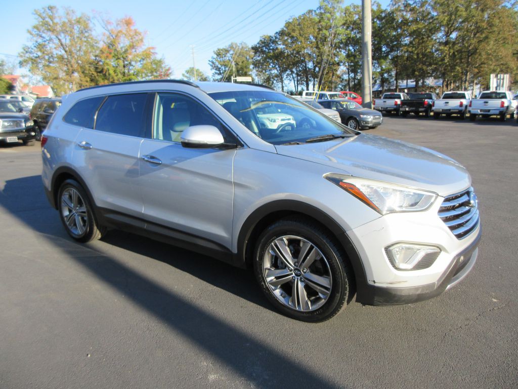 2013 Hyundai Santa Fe Image 3