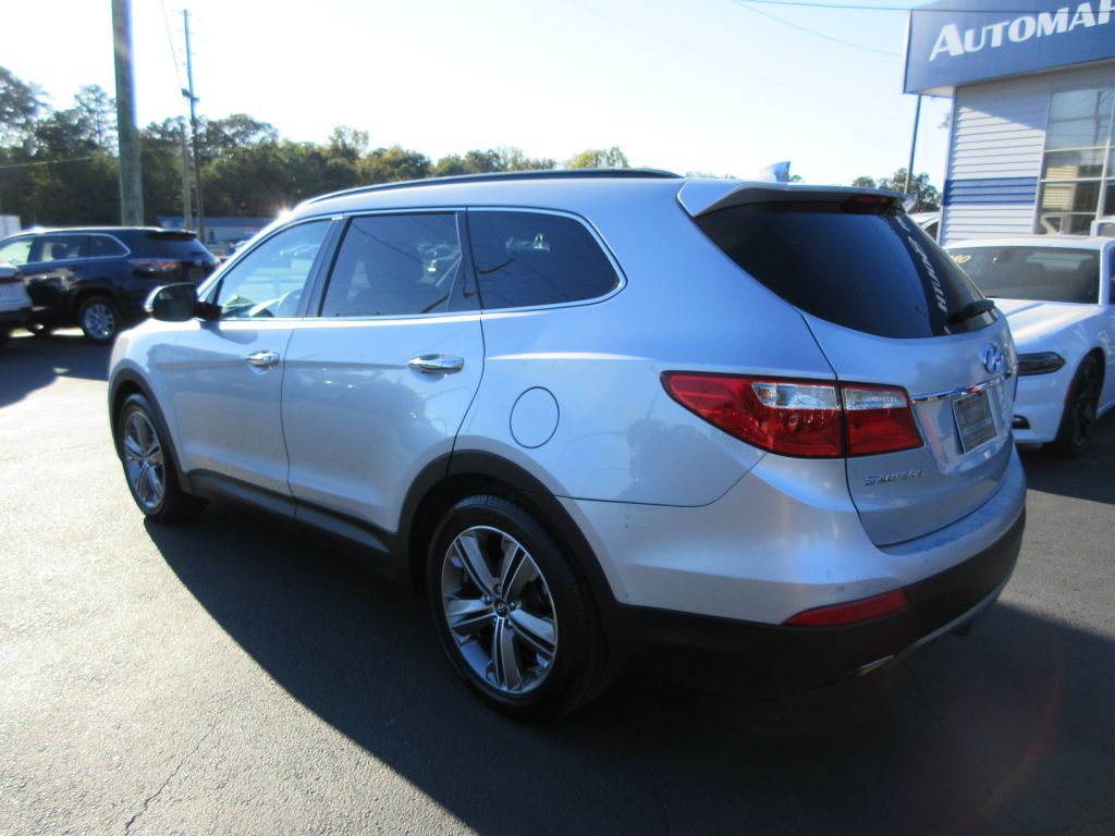 2013 Hyundai Santa Fe Image 6