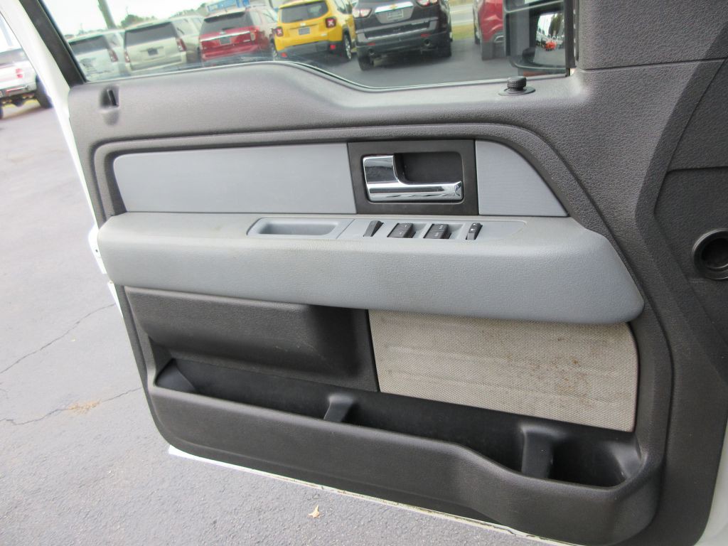 2013 Ford F-150 Image 11