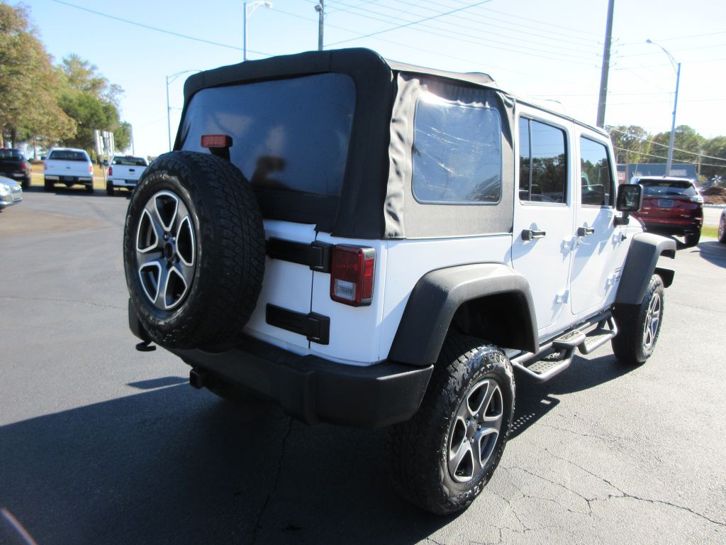 2013 Jeep Wrangler Unlimited Image 4