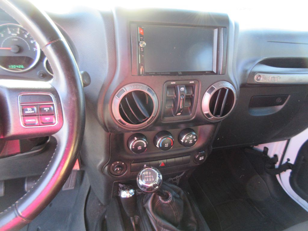 2013 Jeep Wrangler Unlimited Image 10