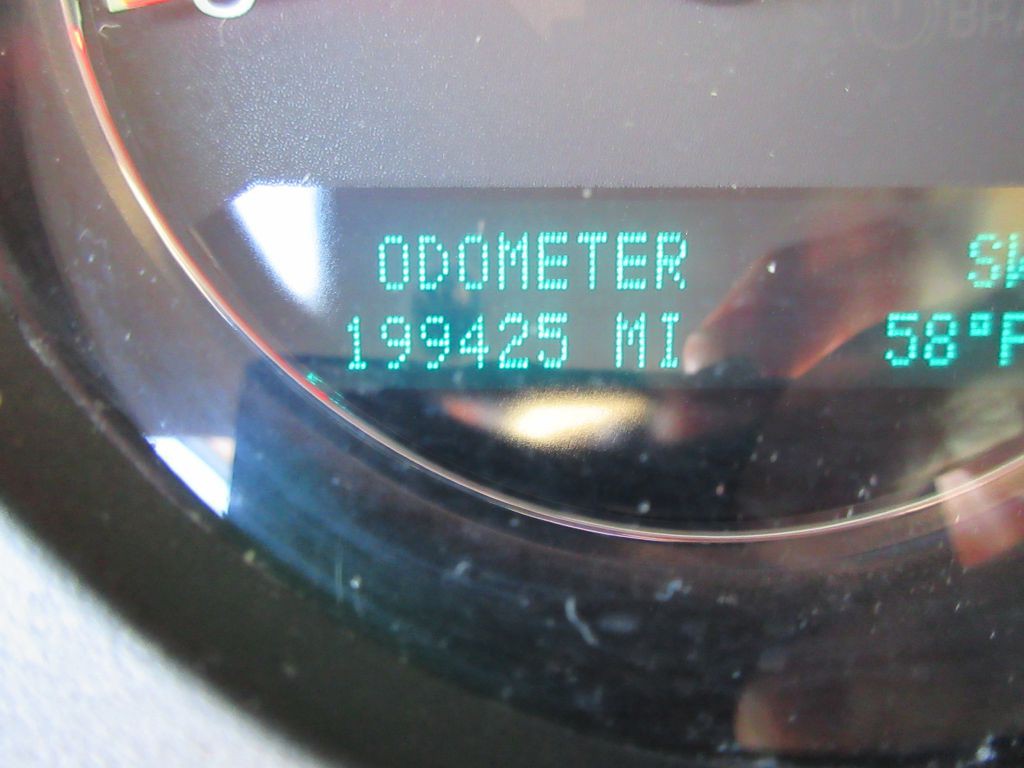 2012 GMC Yukon Image 8