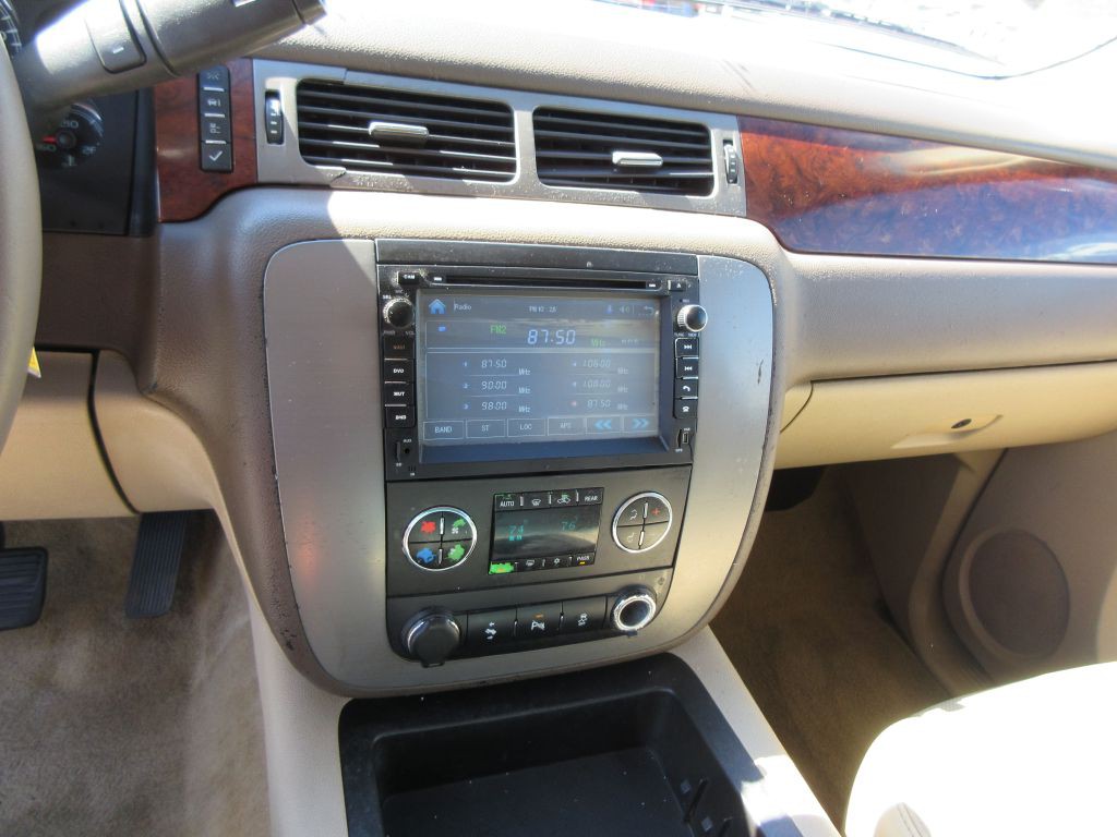 2012 GMC Yukon Image 9