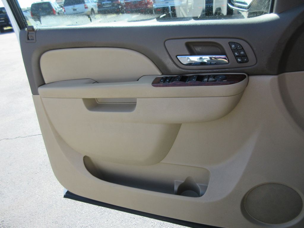 2012 GMC Yukon Image 10