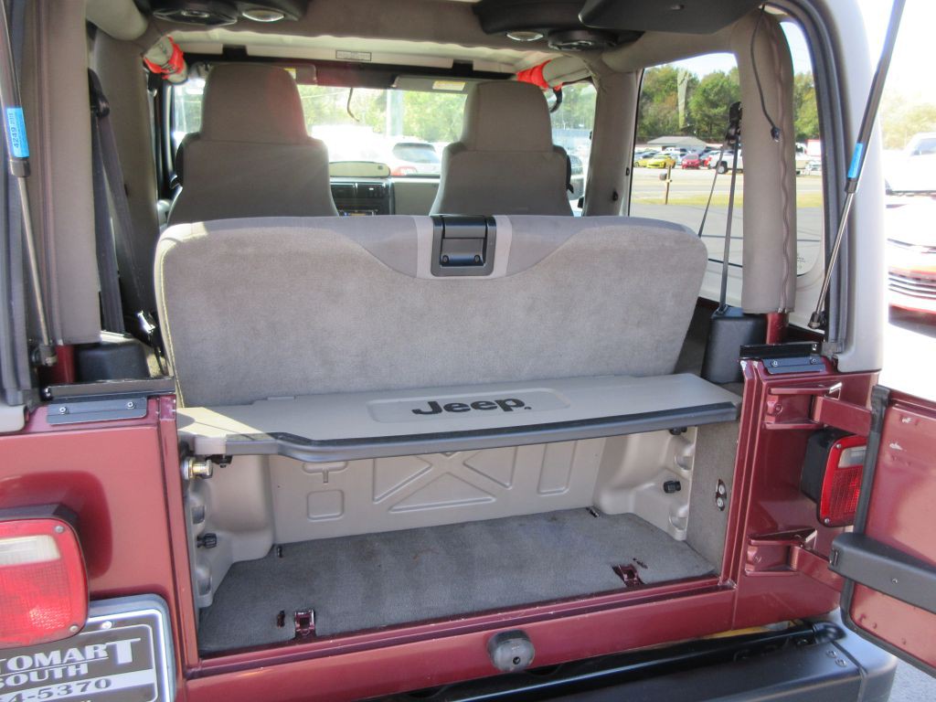 2003 Jeep Wrangler Image 15