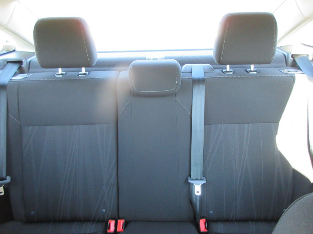 2017 Ford Focus Image 13