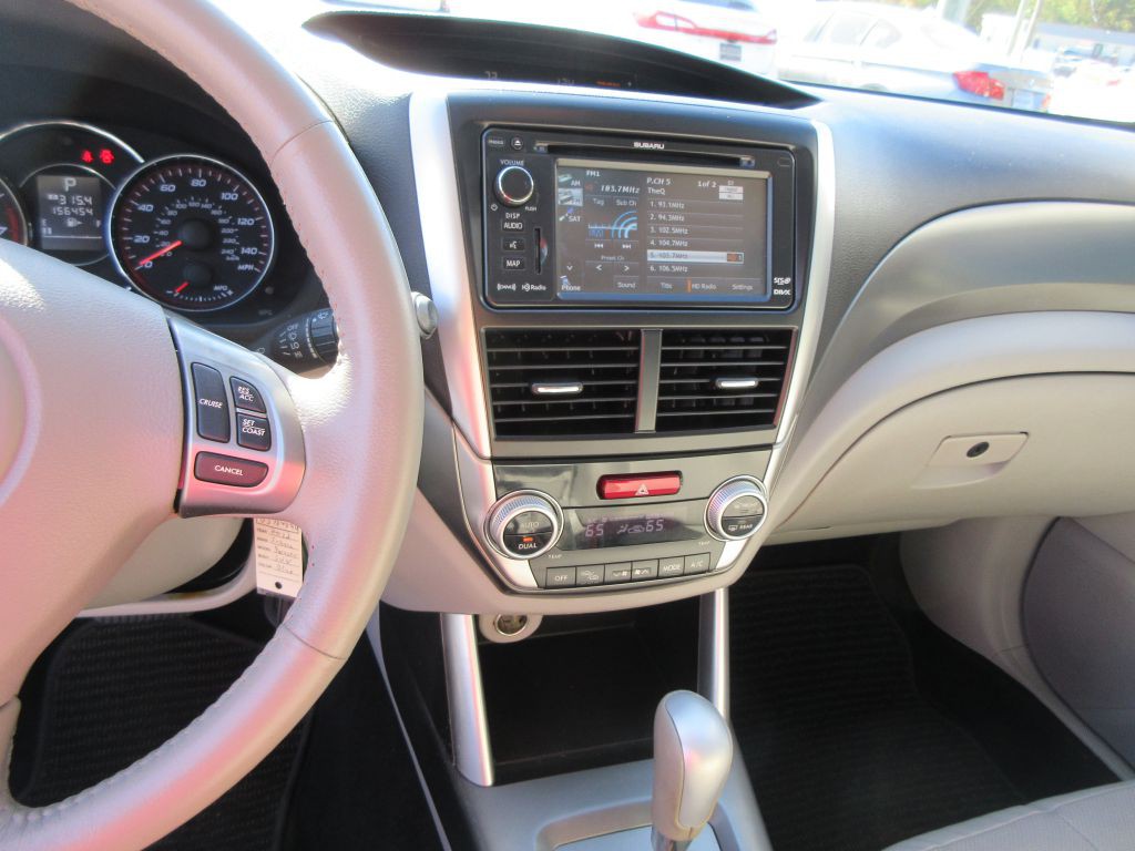 2012 Subaru Forester Image 9