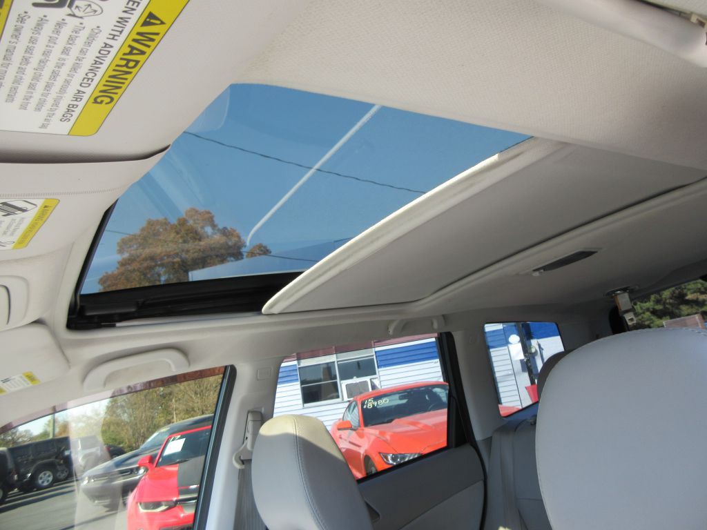 2012 Subaru Forester Image 11