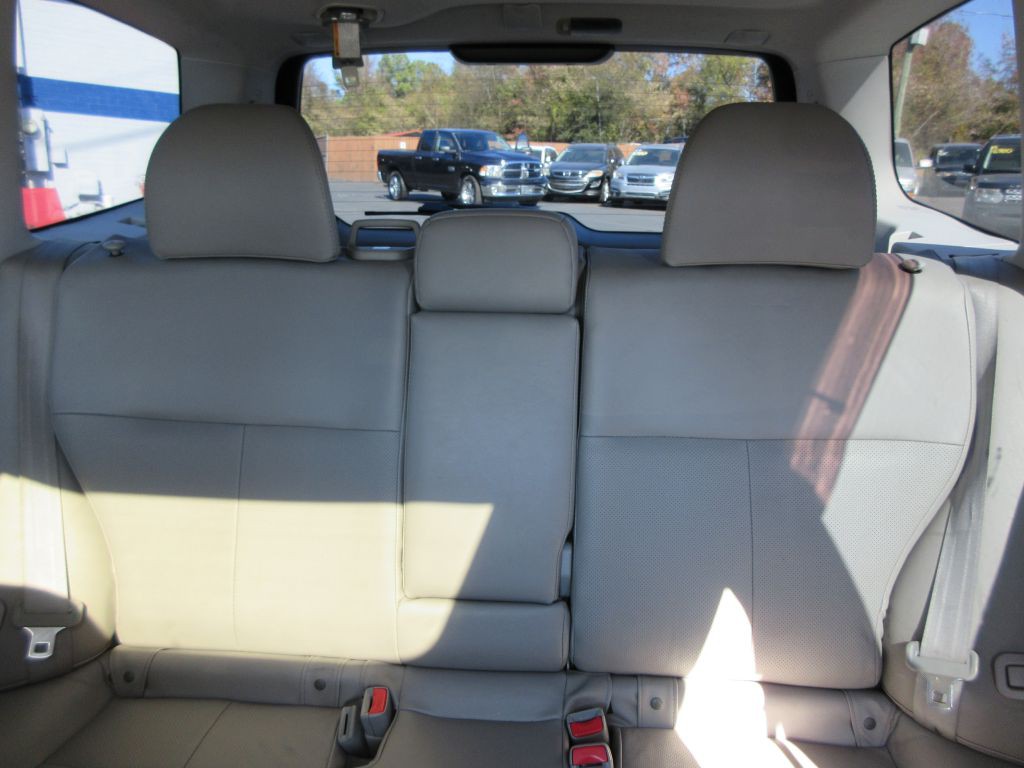 2012 Subaru Forester Image 13