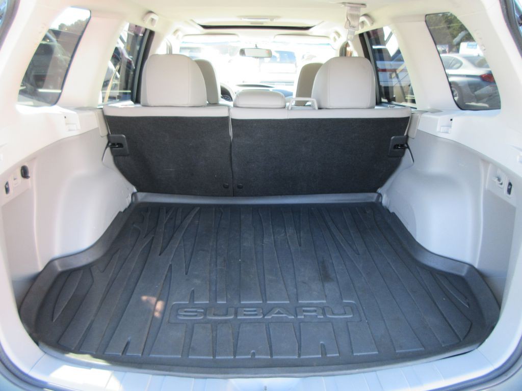 2012 Subaru Forester Image 16