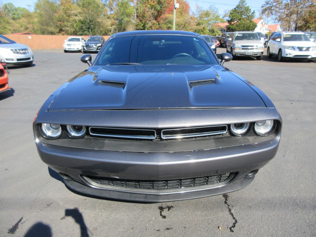 2015 Dodge Challenger Image 2