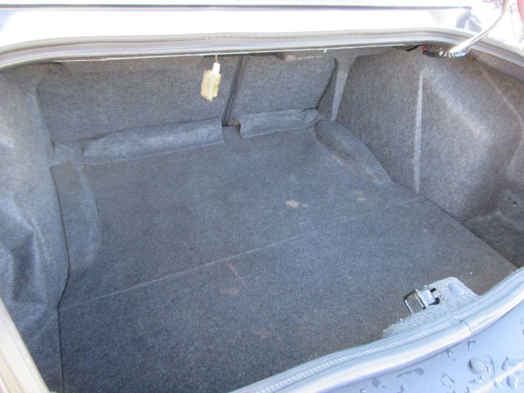 2015 Dodge Challenger Image 14