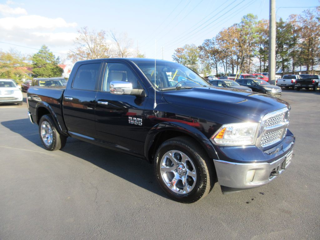 2013 RAM 1500 Image 3