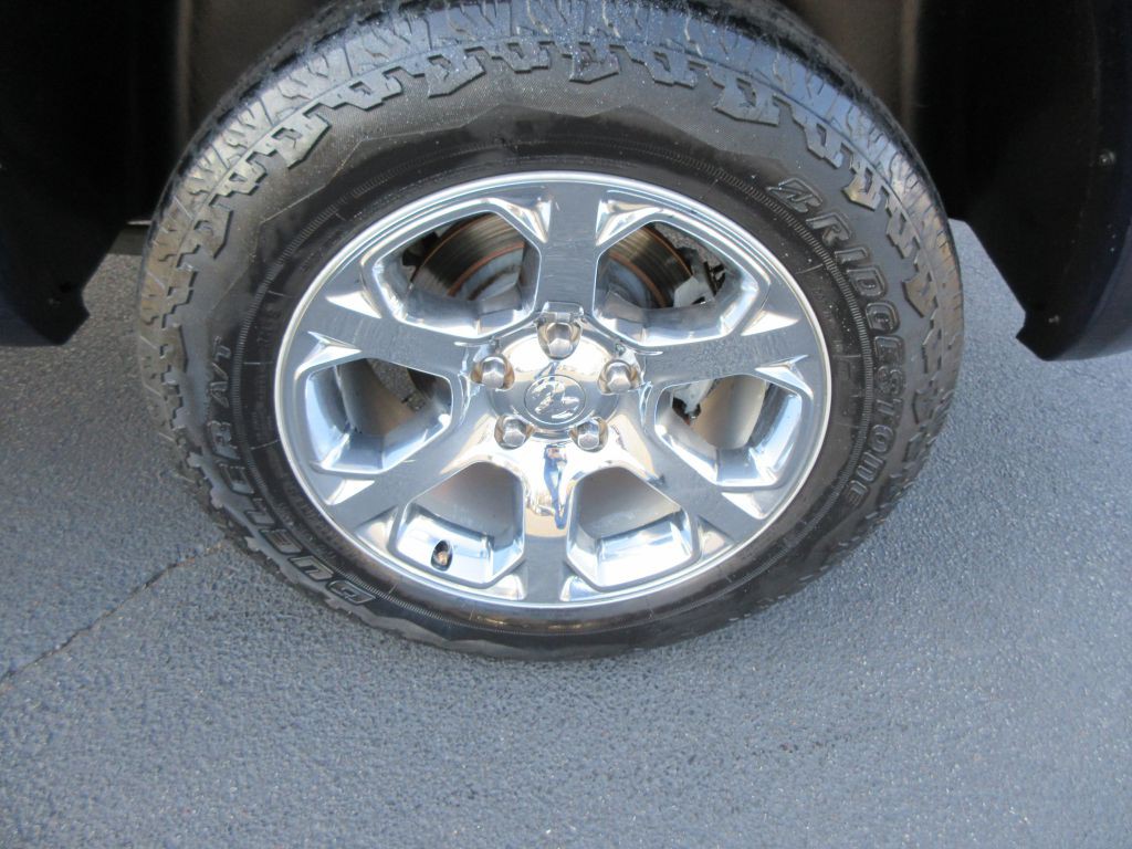 2013 RAM 1500 Image 15