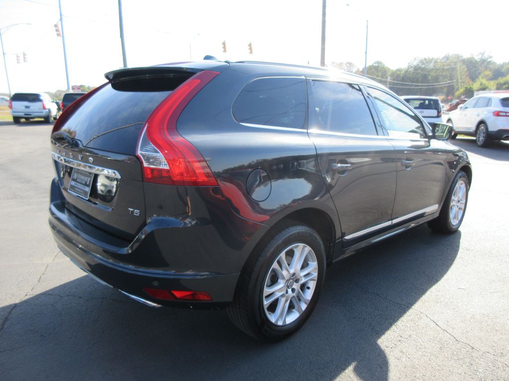 2016 Volvo XC60 Image 4