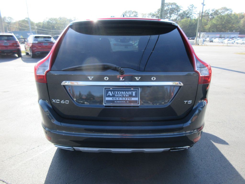 2016 Volvo XC60 Image 5