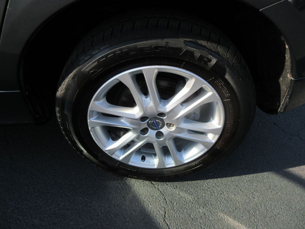 2016 Volvo XC60 Image 15