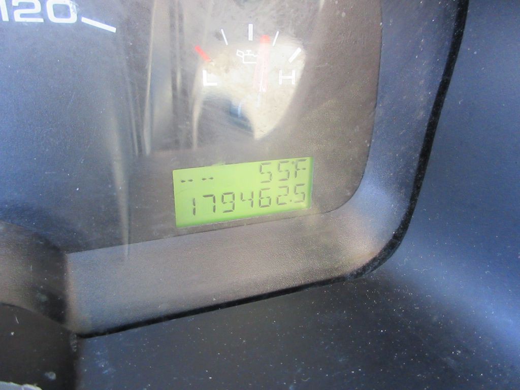 2005 Ford F-150 Image 8