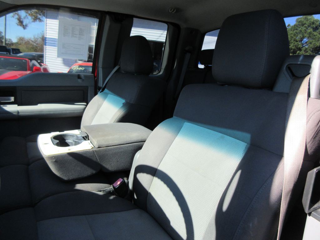 2005 Ford F-150 Image 11