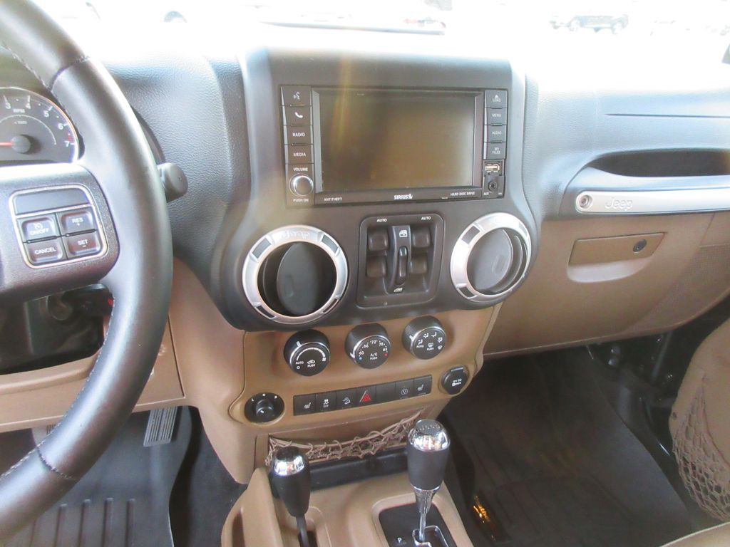 2014 Jeep Wrangler Unlimited Image 9