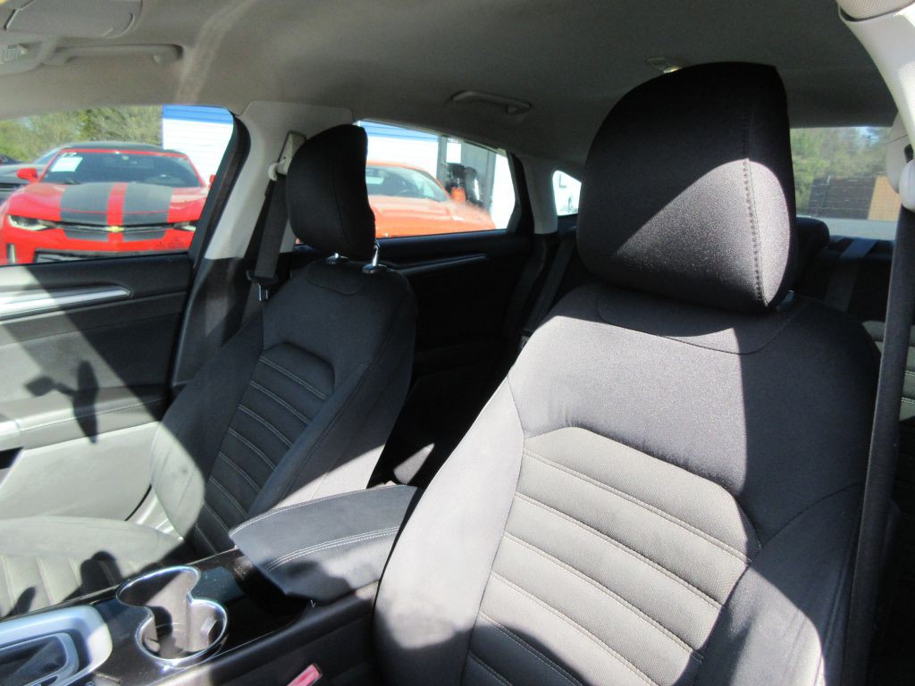 2014 Ford Fusion Image 11