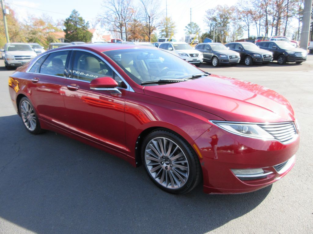 2013 Lincoln MKZ Image 3