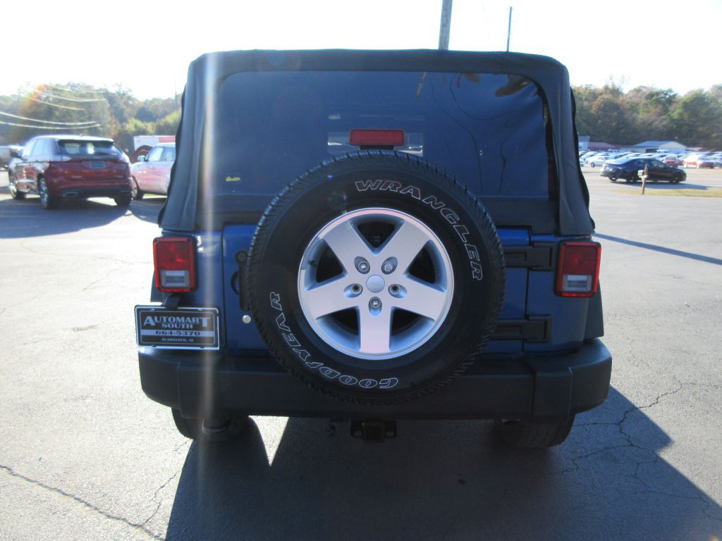 2010 Jeep Wrangler Image 5