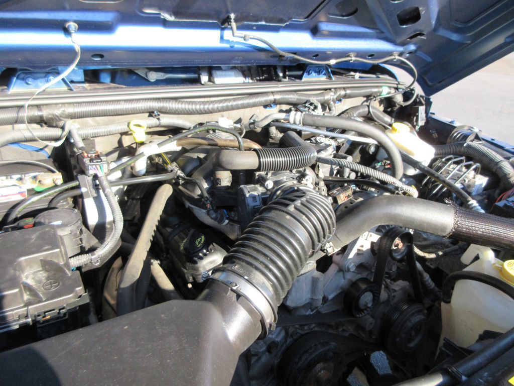 2010 Jeep Wrangler Image 16