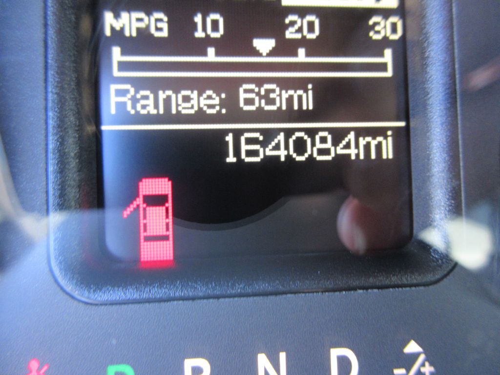 2014 RAM 1500 Image 9