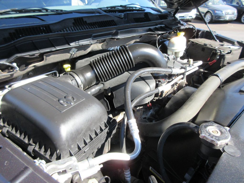 2014 RAM 1500 Image 15