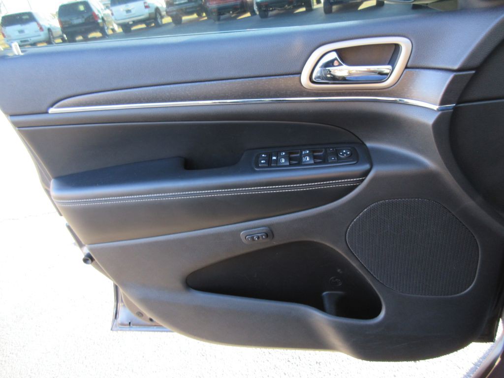 2015 Jeep Grand Cherokee Image 10