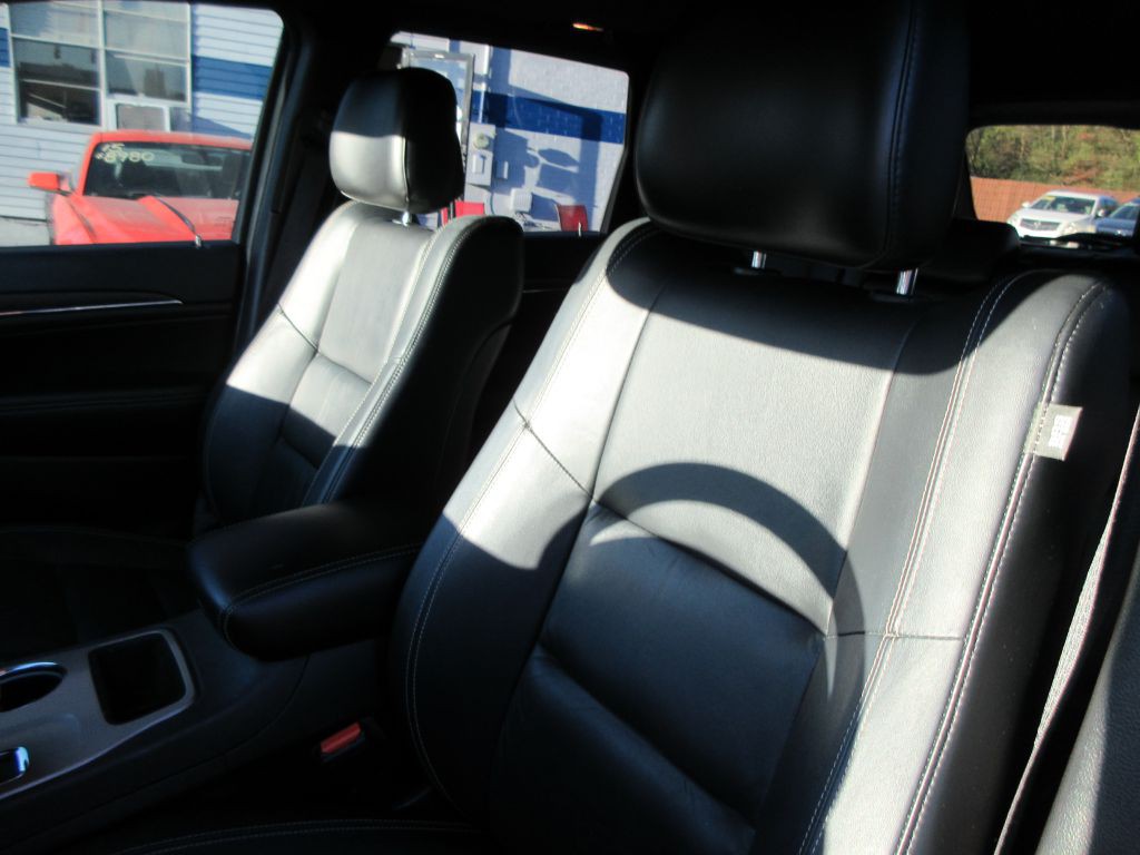 2015 Jeep Grand Cherokee Image 11