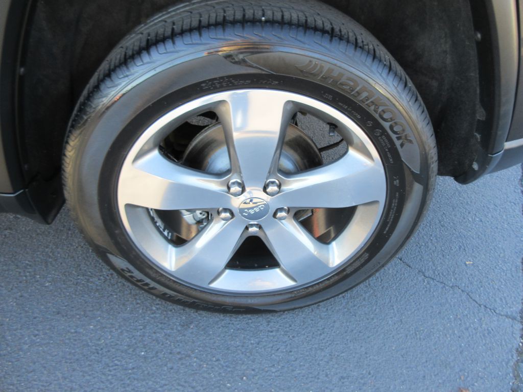 2015 Jeep Grand Cherokee Image 14