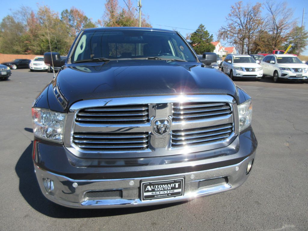 2018 RAM 1500 Image 2