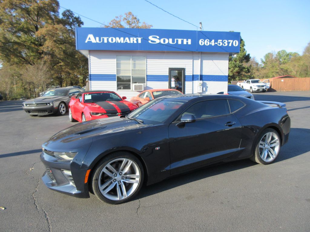 2016 Chevrolet Camaro Image 1