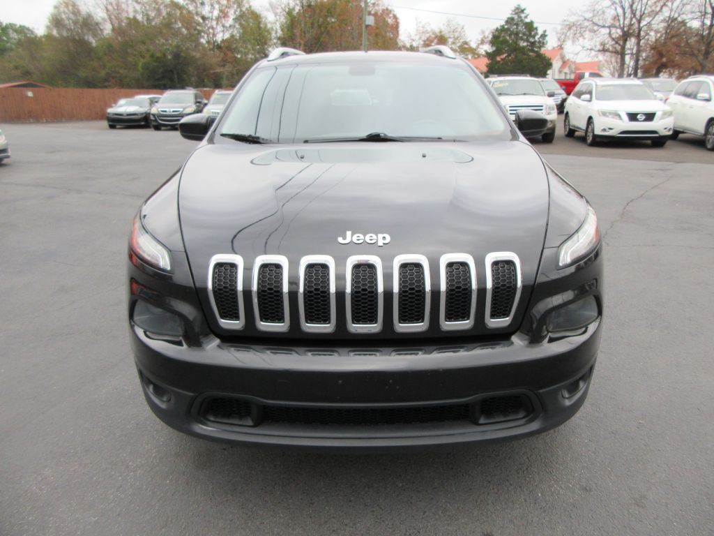 2016 Jeep Cherokee Image 2