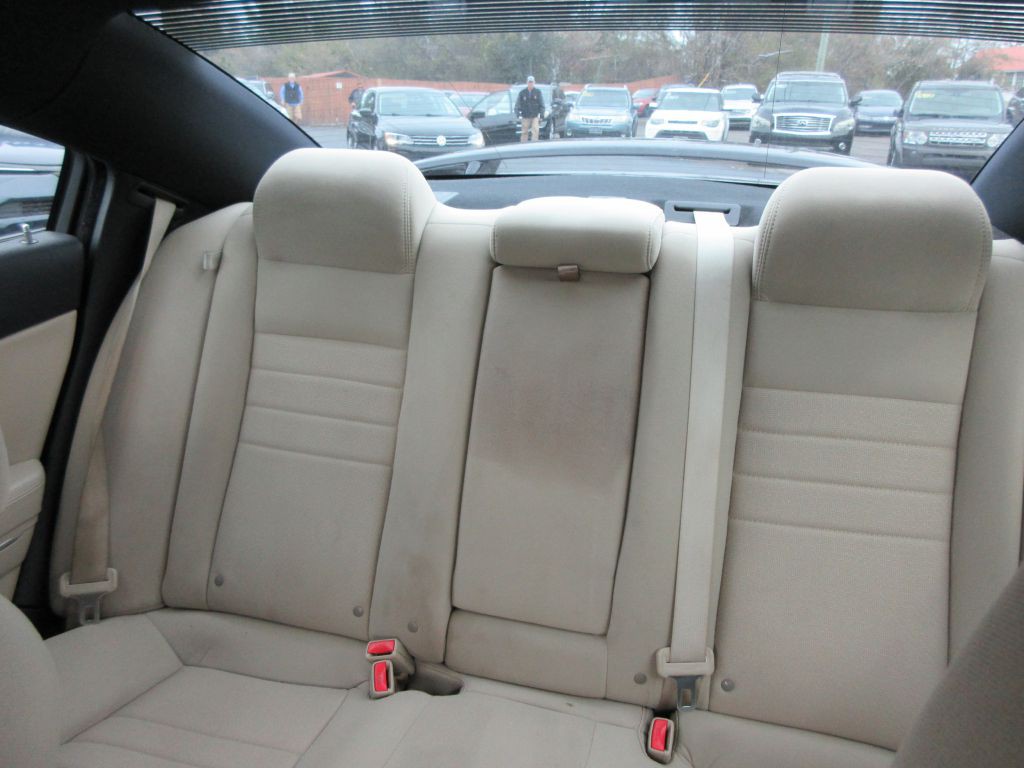 2013 Dodge Charger Image 12